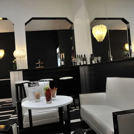 Mercure Opera Faubourg Montmartre Szálloda