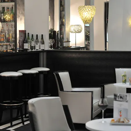 Mercure Opera Faubourg Montmartre 4*