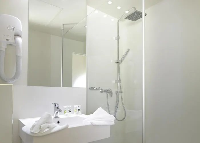 Mercure Opera Faubourg Montmartre 4*