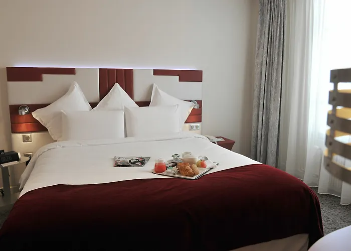 Hotell Mercure Opera Faubourg Montmartre 4*
