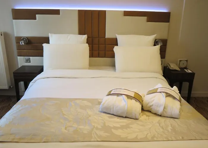 Mercure Opera Faubourg Montmartre 4*