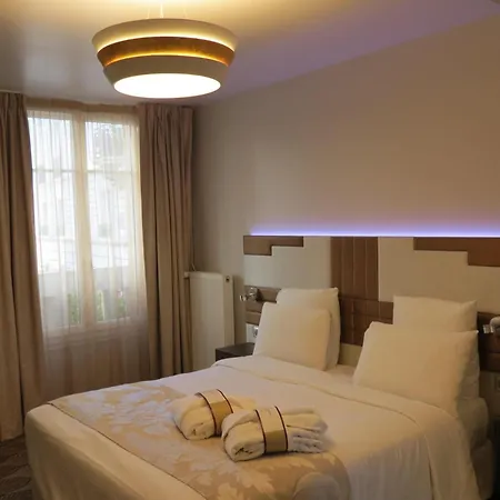 Hotel Mercure Opéra Faubourg Montmartre Parigi