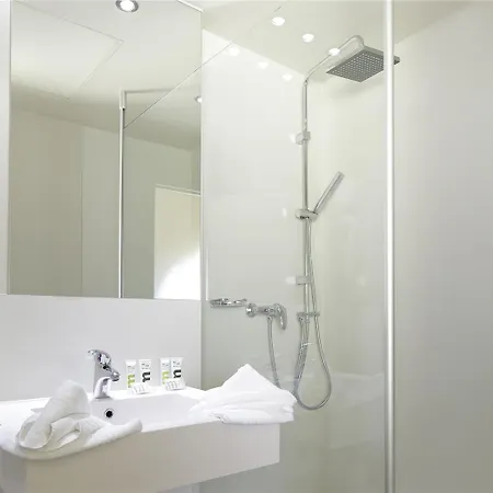 Mercure Opéra Faubourg Montmartre 4*