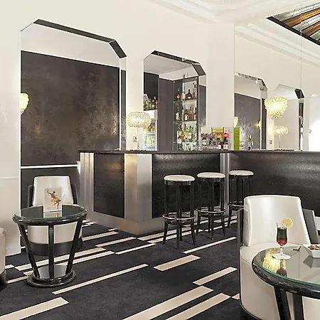 Mercure Opera Faubourg Montmartre 4* Париж