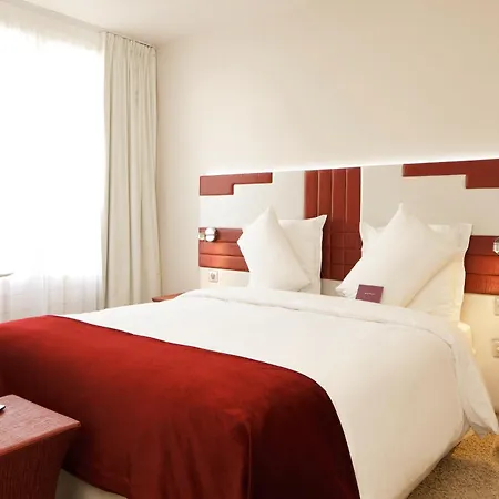 Mercure Opéra Faubourg Montmartre 4*