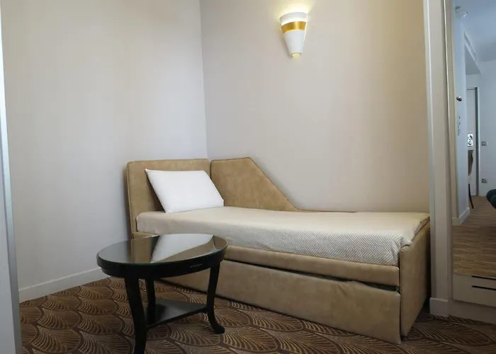 Mercure Opera Faubourg Montmartre Hotel Paris