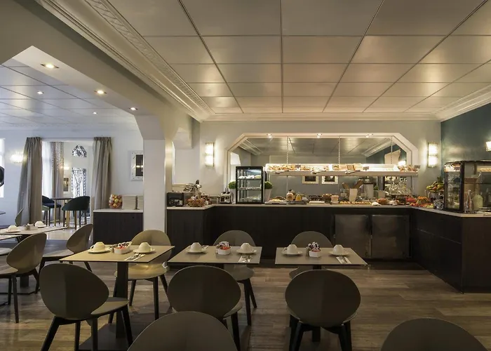 Mercure Opera Faubourg Montmartre Hotel 4*