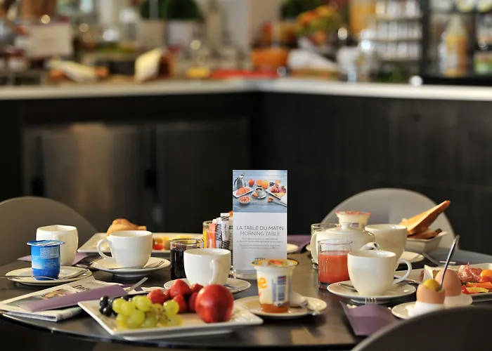 Mercure Opera Faubourg Montmartre Hotel 4*