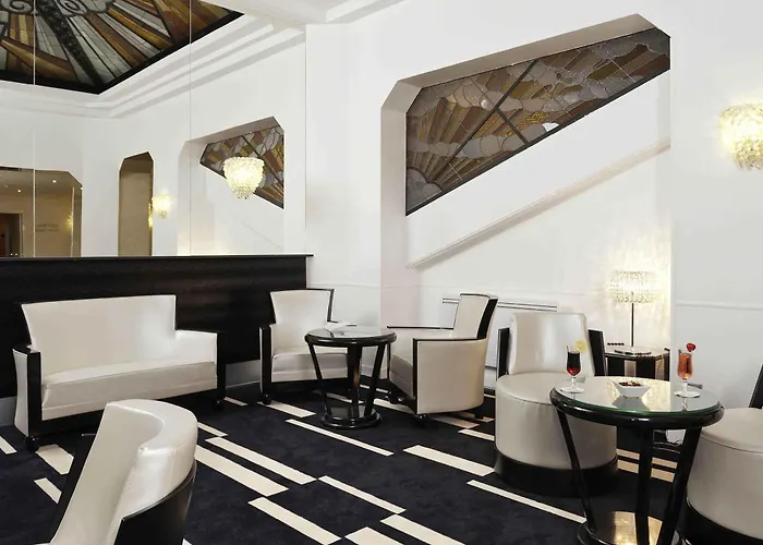 Mercure Opera Faubourg Montmartre 4*