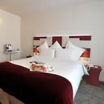 Mercure Opera Faubourg Montmartre מלון