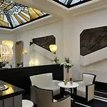 מלון Mercure Opera Faubourg Montmartre פריז