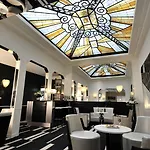 Mercure Opera Faubourg Montmartre 4* פריז