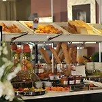 Mercure Opera Faubourg Montmartre 4* פריז
