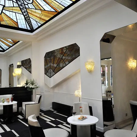 Hotel Mercure Opera Faubourg Montmartre 4*